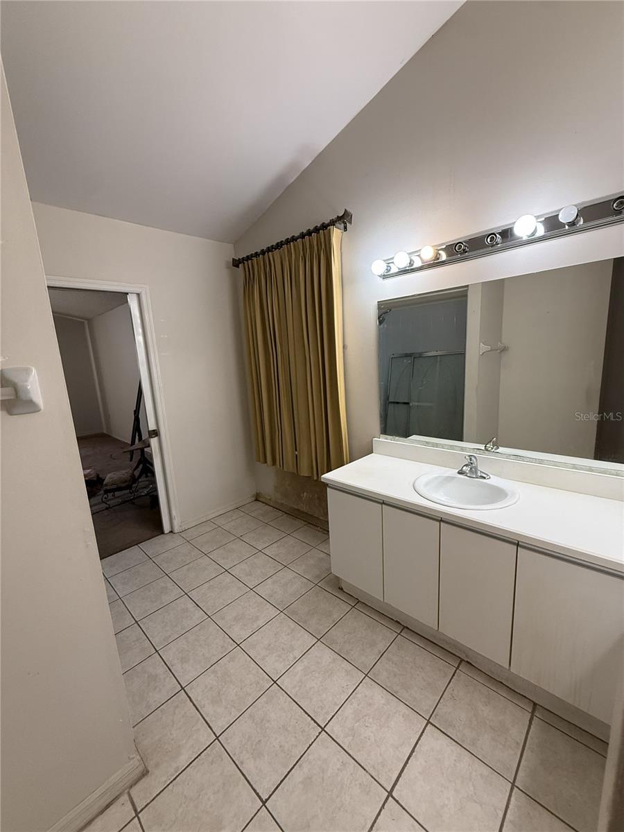DELTONA LAKES UNIT 38 - Residential
