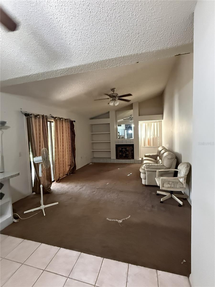 DELTONA LAKES UNIT 38 - Residential