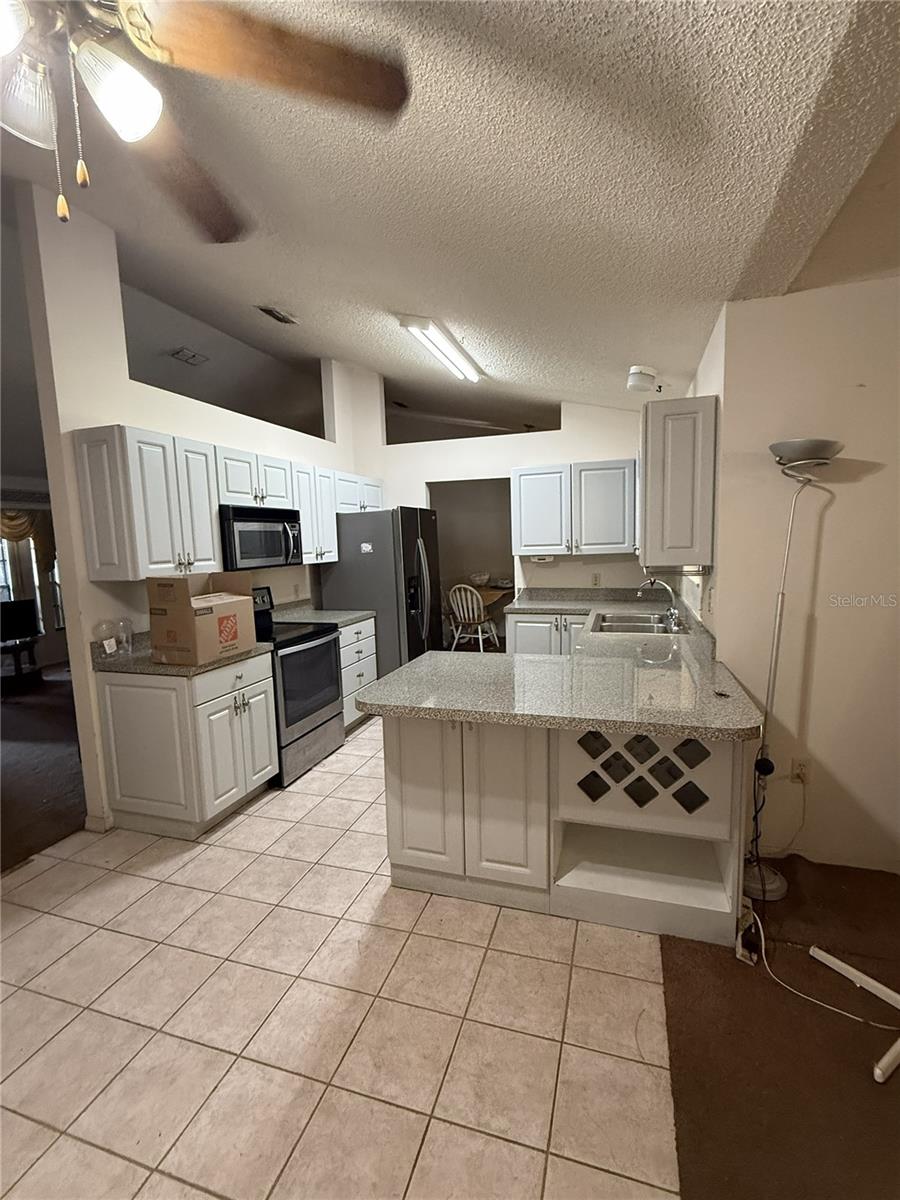 DELTONA LAKES UNIT 38 - Residential