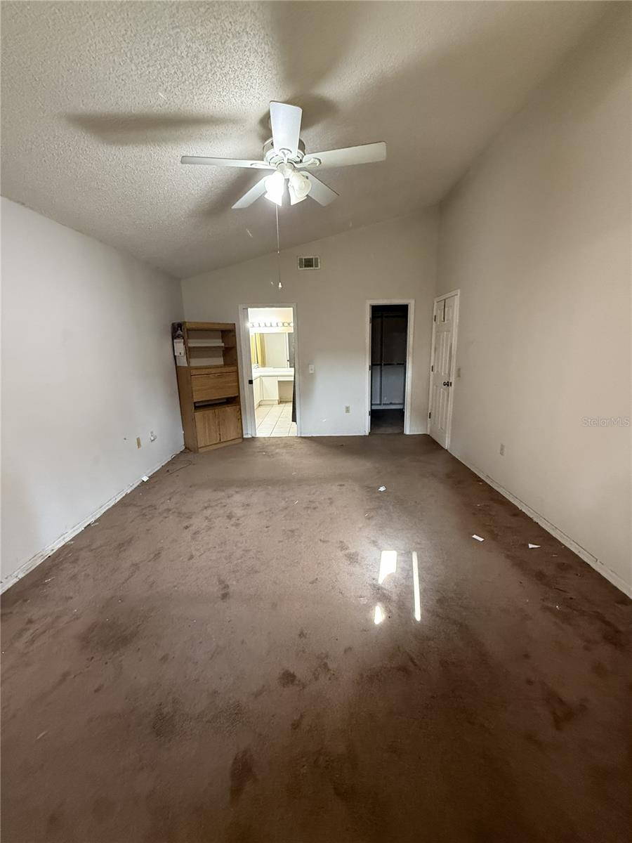 DELTONA LAKES UNIT 38 - Residential