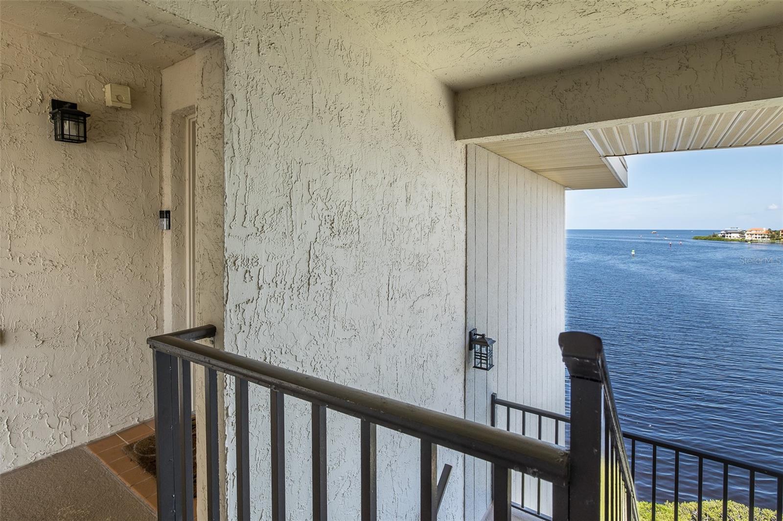 SAND PEBBLE POINTE CONDO 01 AMD 02 - Residential