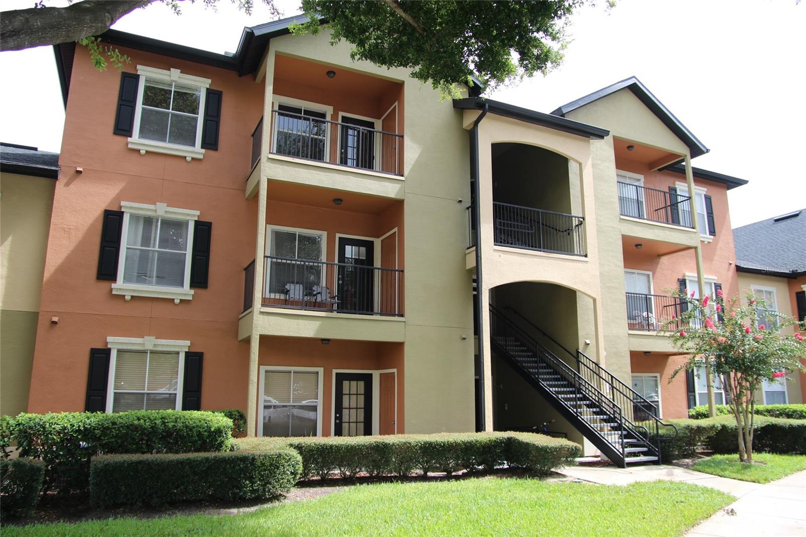 Lovely well kept 1 bedroom 1 bathroom 3rd floor unit in the desirable gated community of Fountains at MetroWest. The unit has carpet in the living areas, a balcony over looking the community and a washer & dryer. The Fountains at MetroWest community features  several amenities to include a beautiful pool, sun deck, exercise room, a club house and more. Located near Valencia Community College, restaurants, shopping, attractions and more.