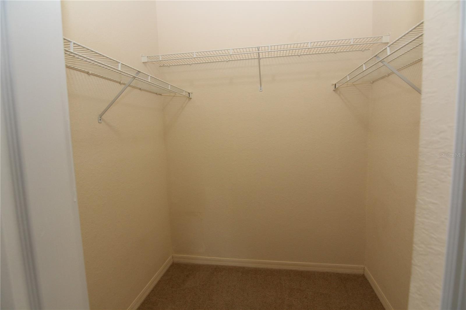 FOUNTAINS/METRO WEST - Residential Lease