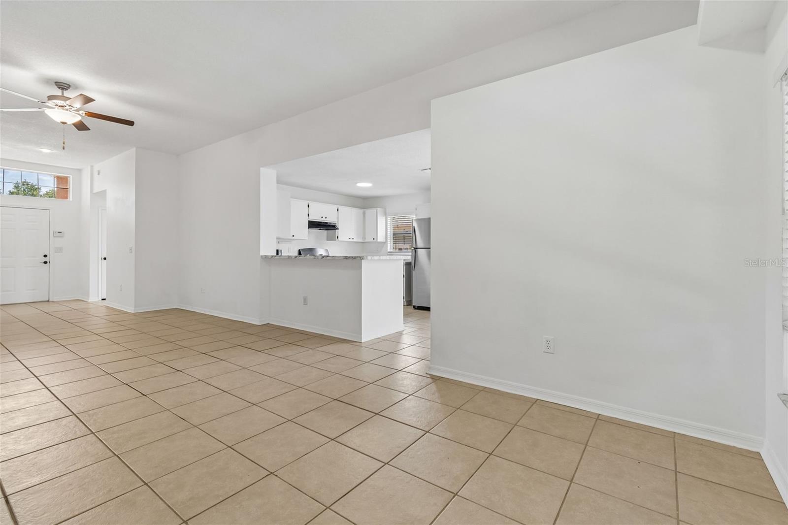 MEADOW POINTE - Residential Lease