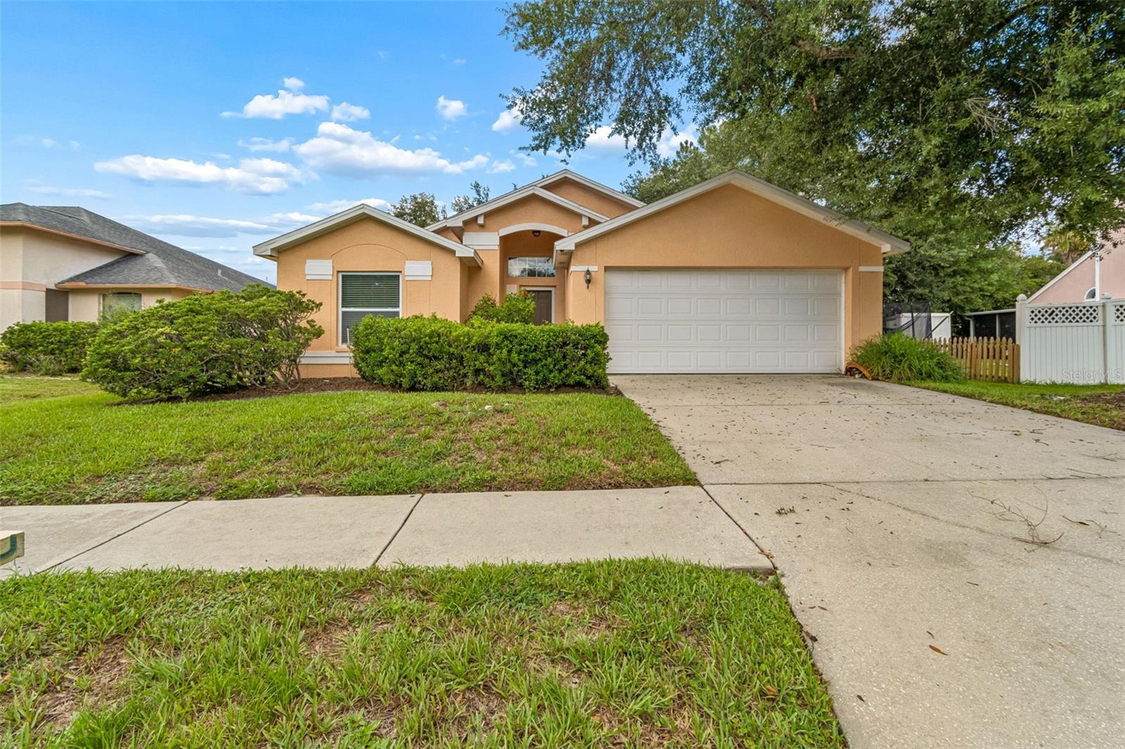MEADOW POINTE - Residential Lease