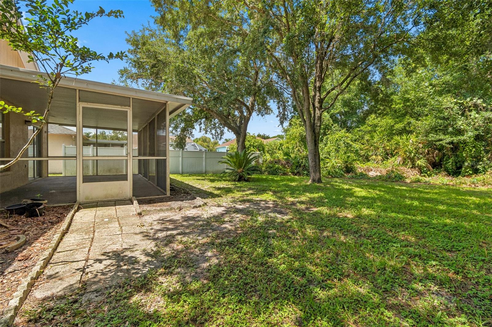 MEADOW POINTE - Residential Lease