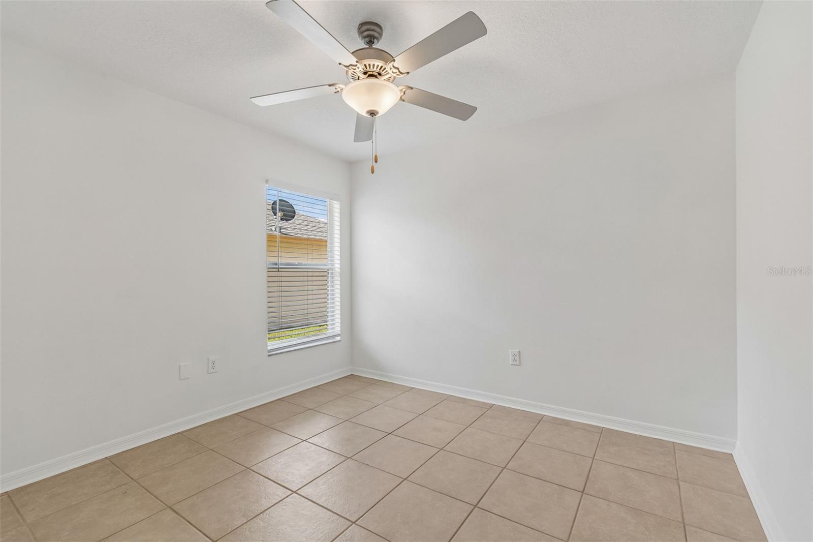 MEADOW POINTE - Residential Lease