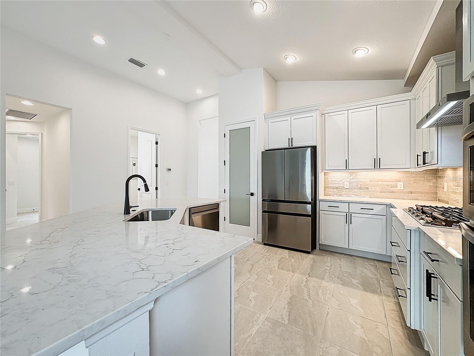 CROSS CREEK PH I-D - Residential