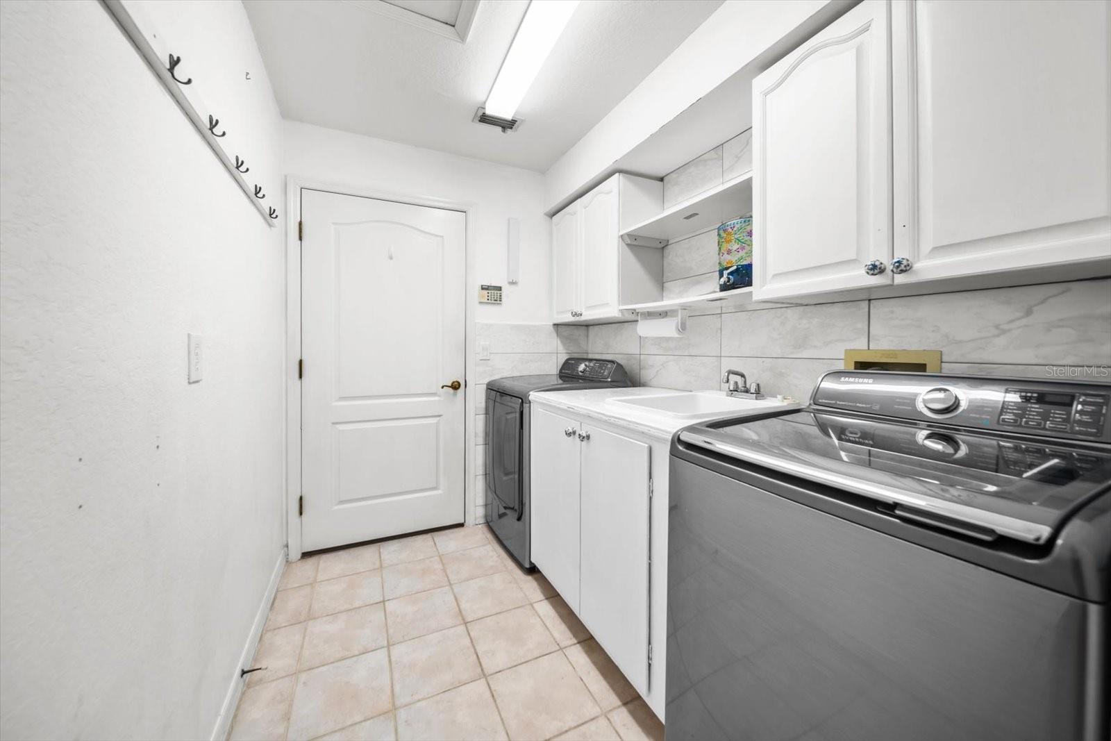 COUNTRYGROVE EAST - Residential