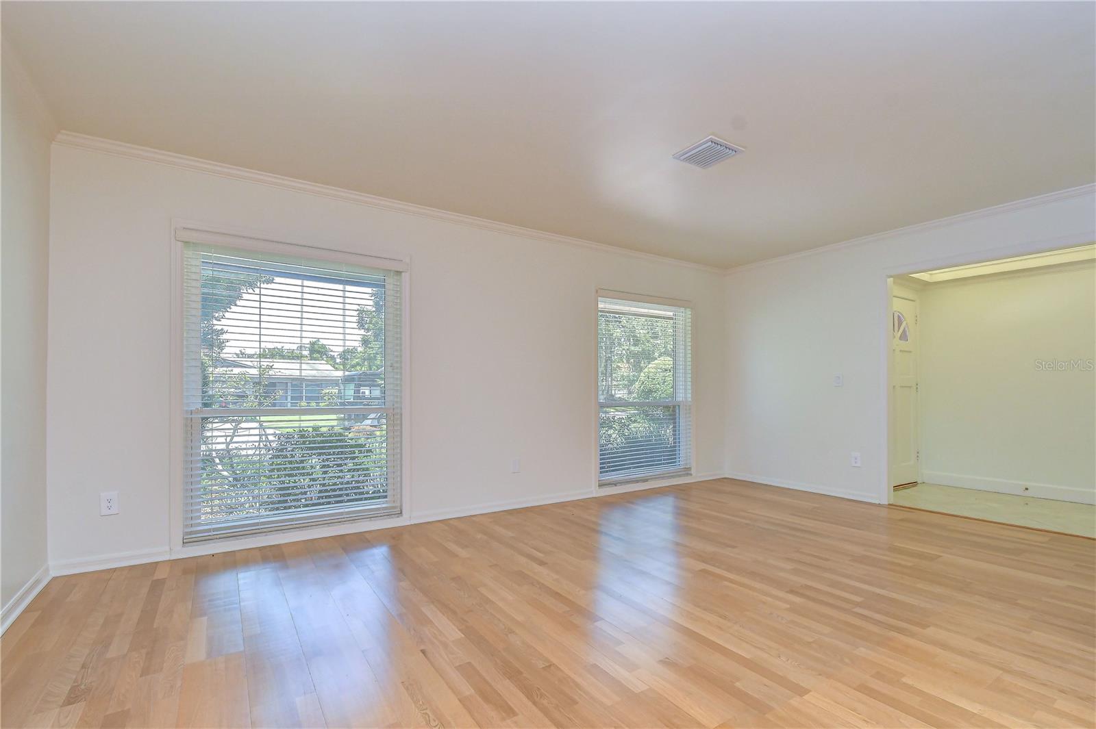CARROLLWOOD SUB UN 27 - Residential