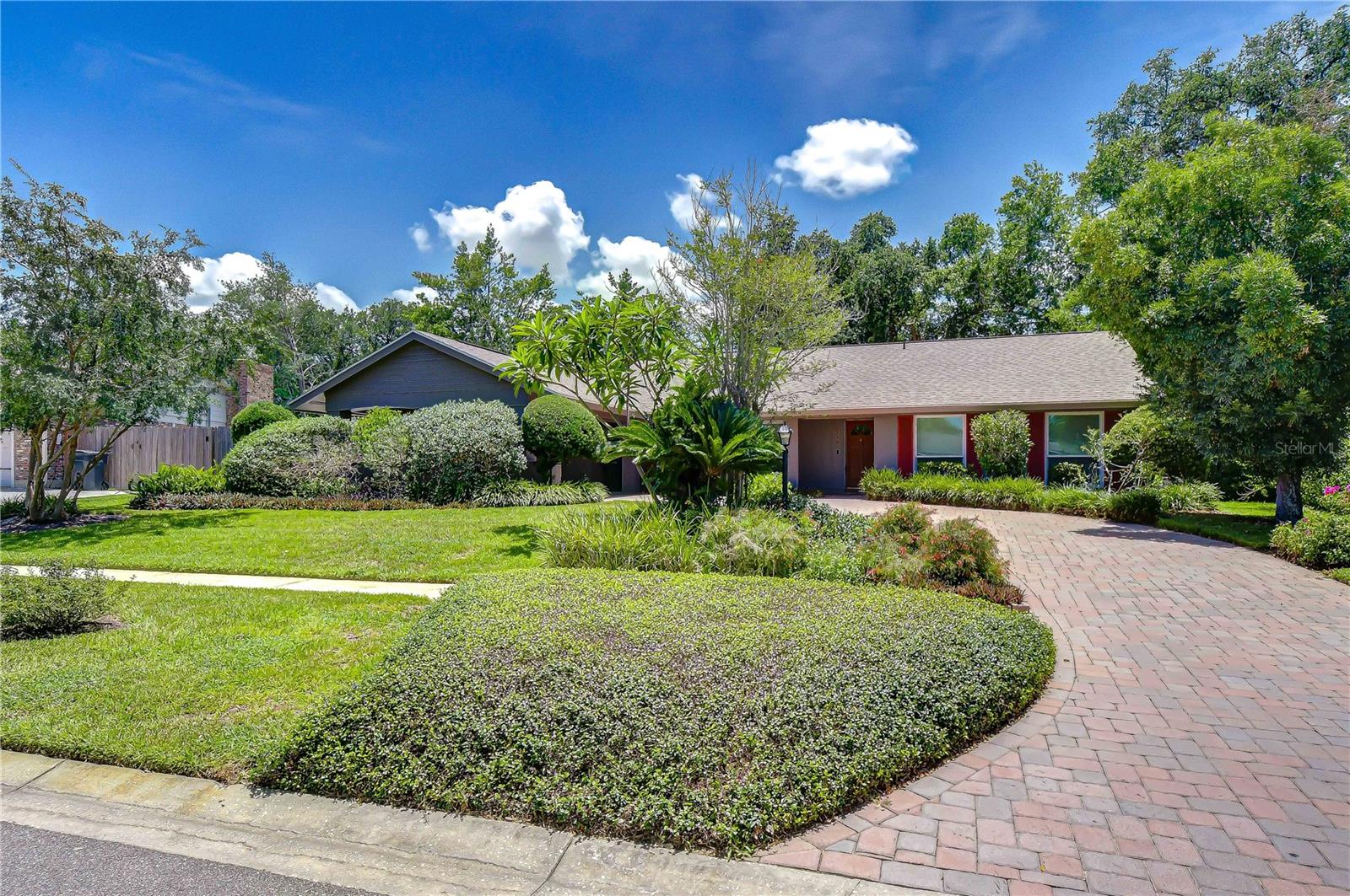 CARROLLWOOD SUB UN 27 - Residential