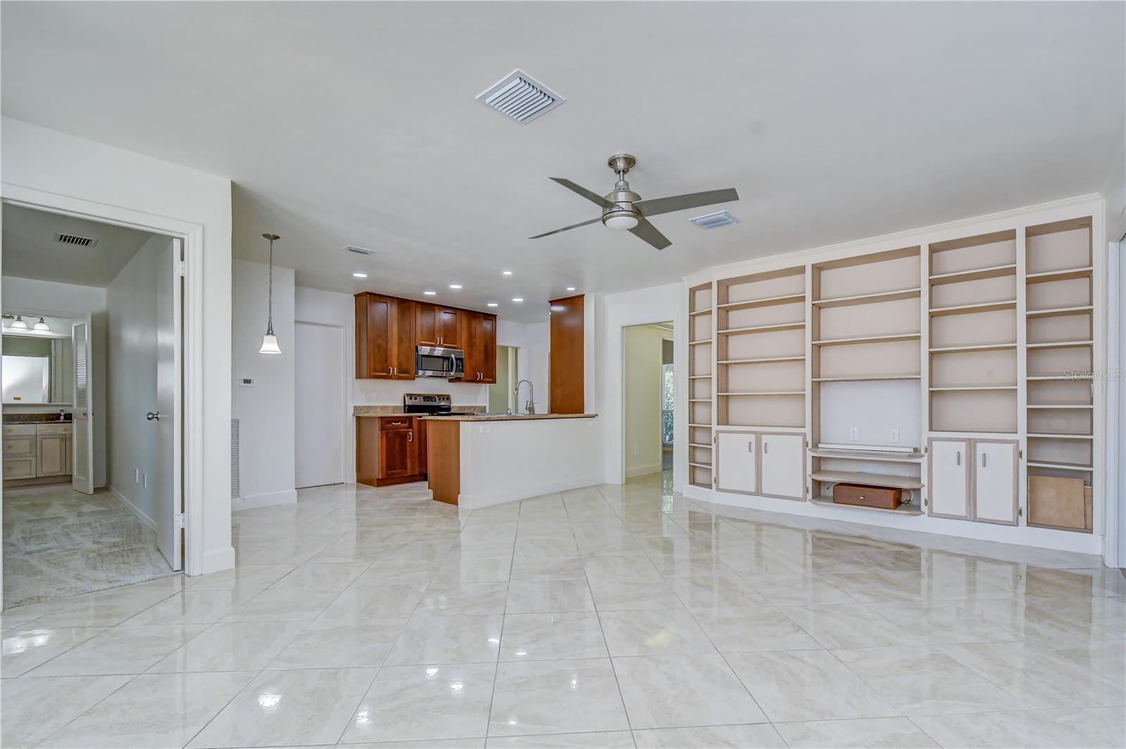 CARROLLWOOD SUB UN 27 - Residential