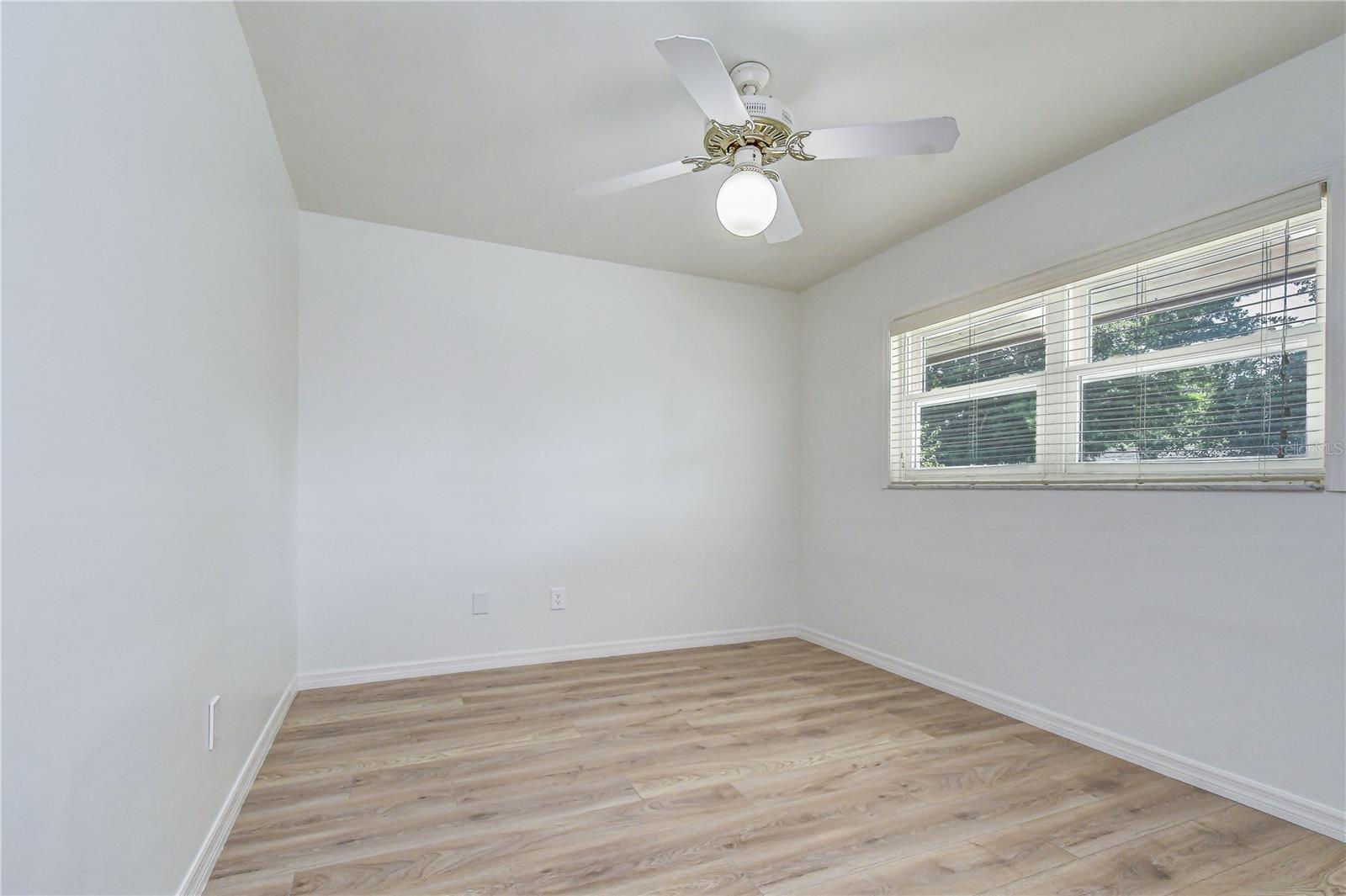 CARROLLWOOD SUB UN 27 - Residential