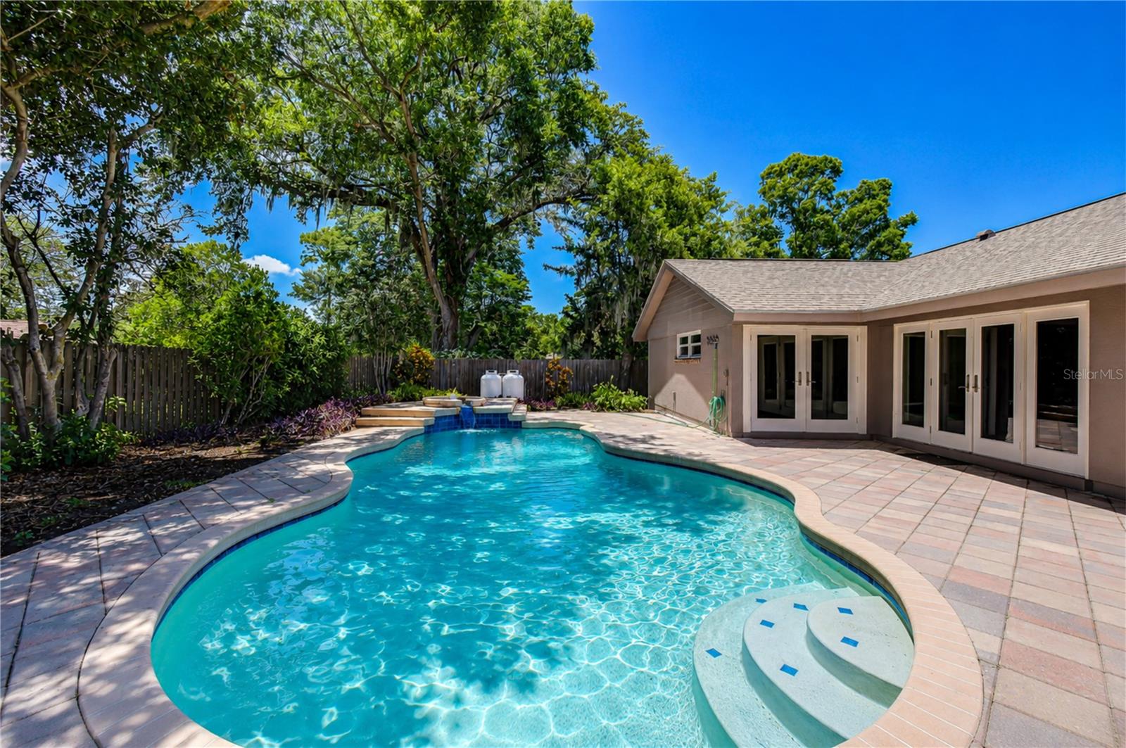 CARROLLWOOD SUB UN 27 - Residential