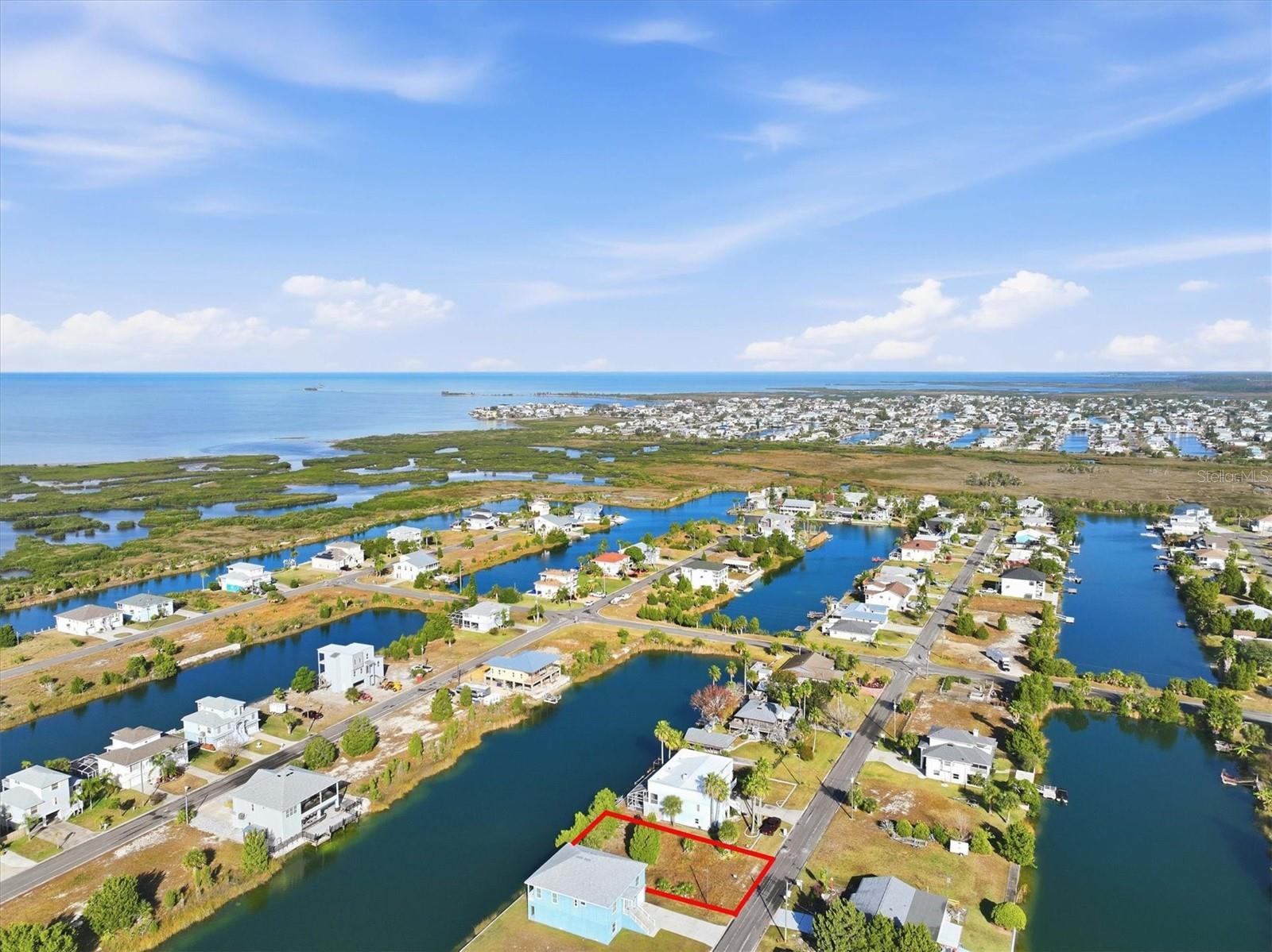 HERNANDO BEACH - Land