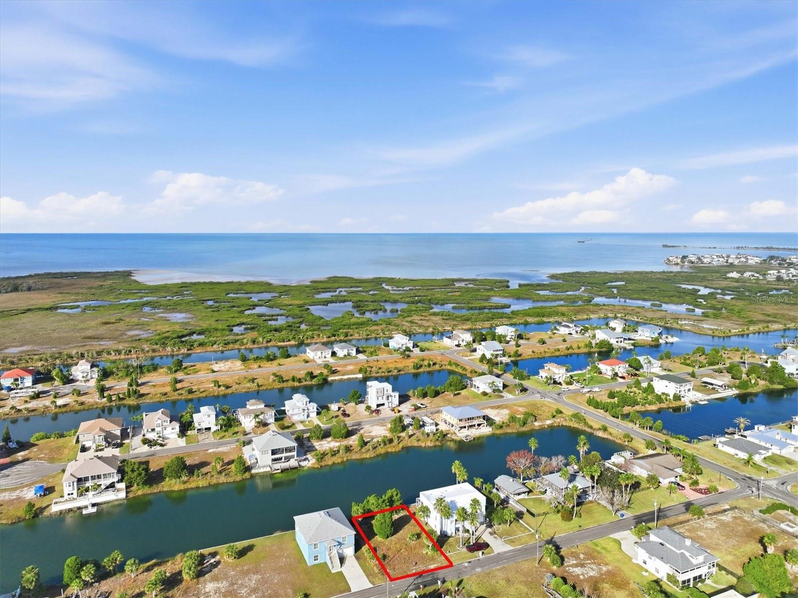 HERNANDO BEACH - Land