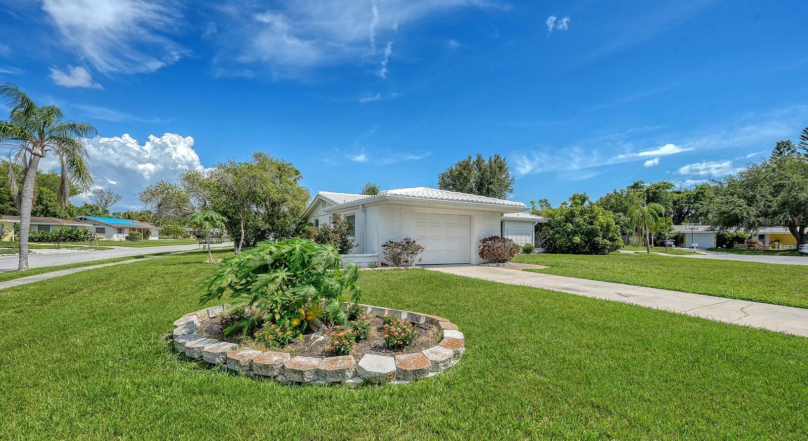 GULF GATE - Residential
