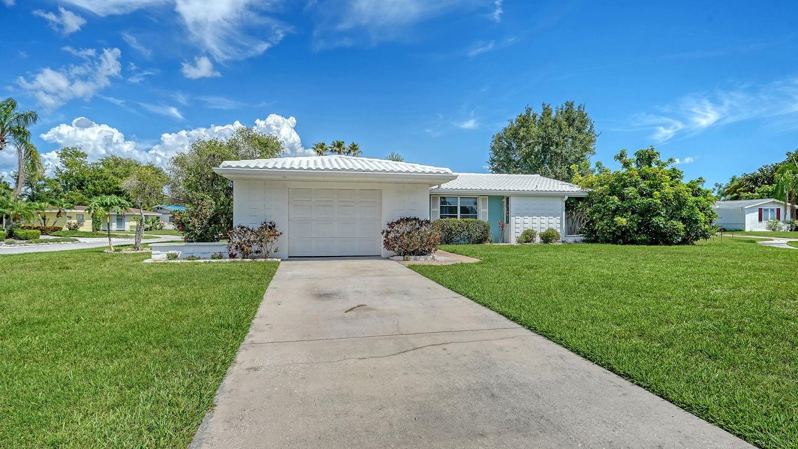 GULF GATE - Residential