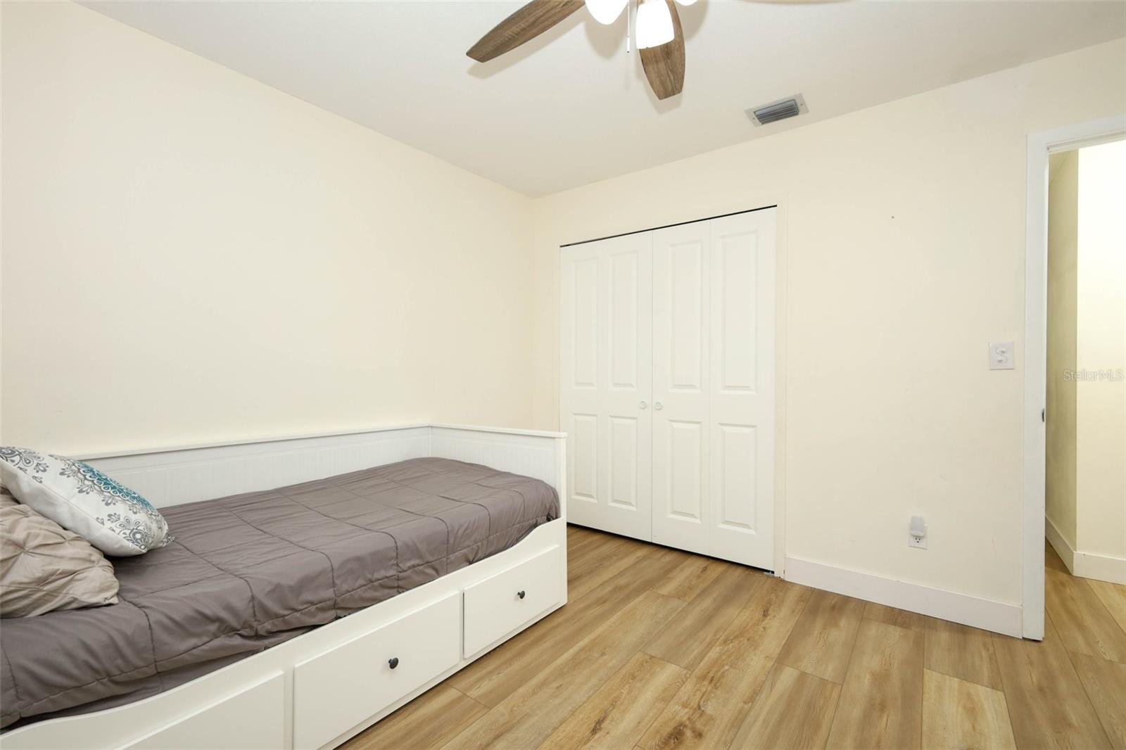 WINTER SPGS UNIT 4 - Residential