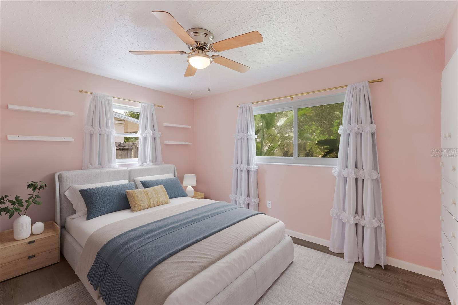 BAHAMA HEIGHTS - Residential