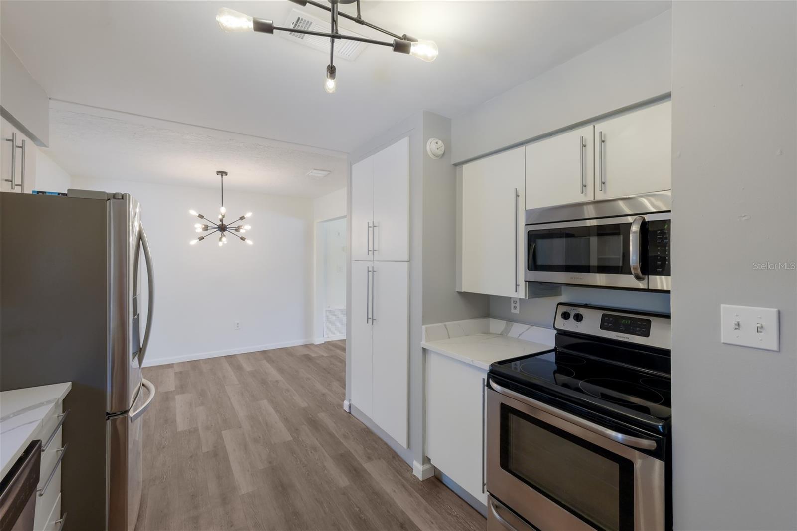 BAHAMA HEIGHTS - Residential