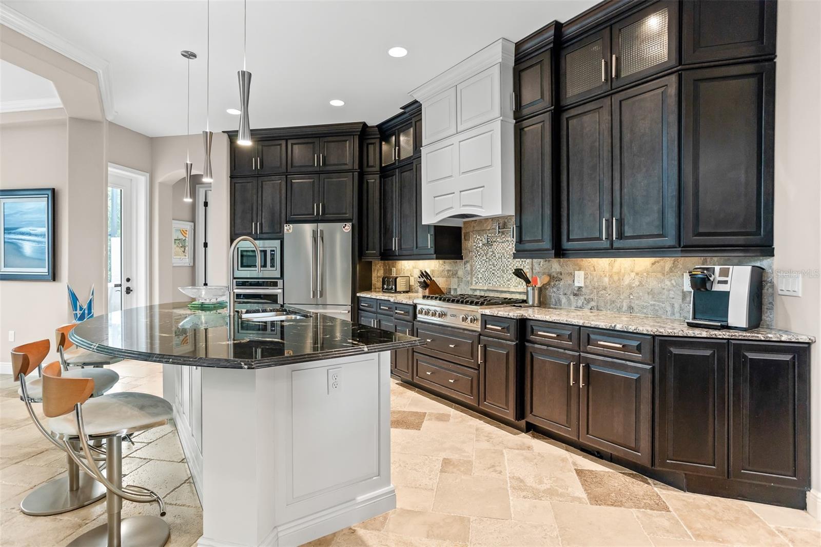BAY ISLES - Residential