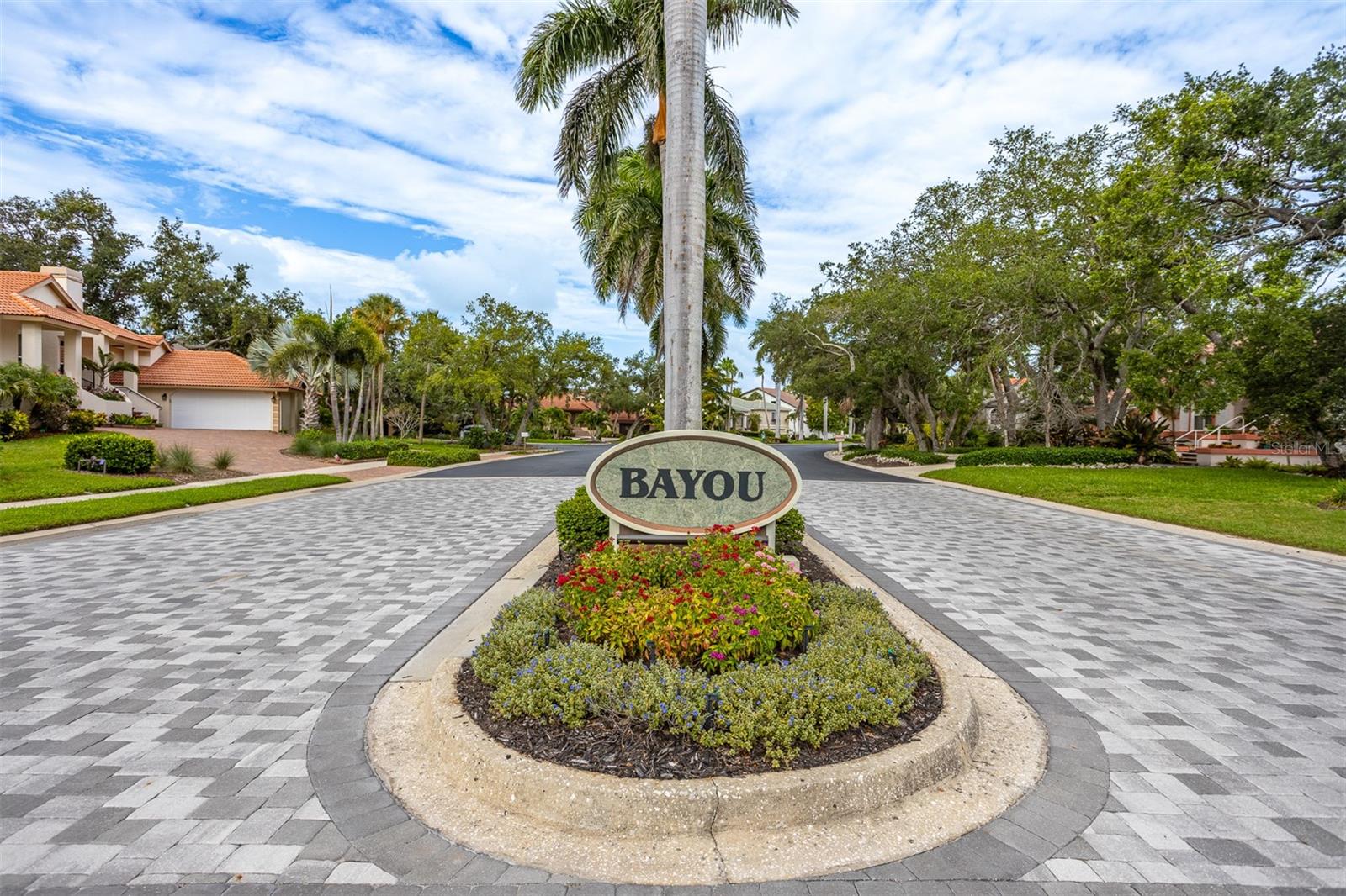 BAY ISLES - Residential