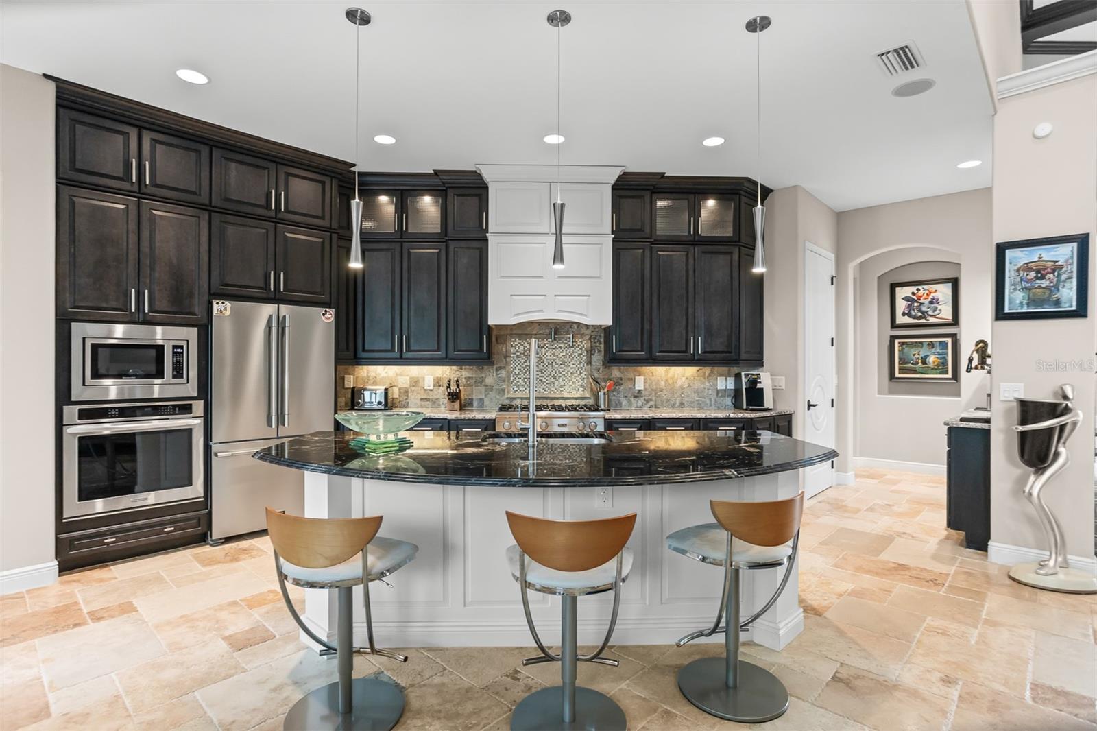 BAY ISLES - Residential