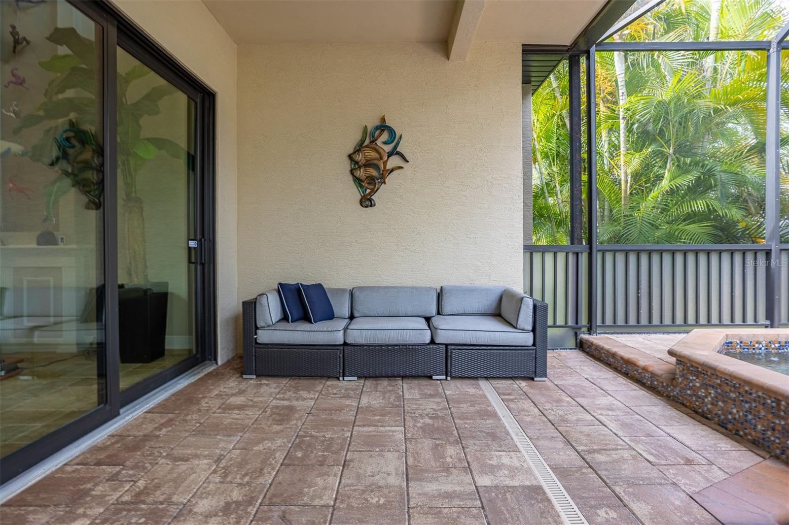 BAY ISLES - Residential
