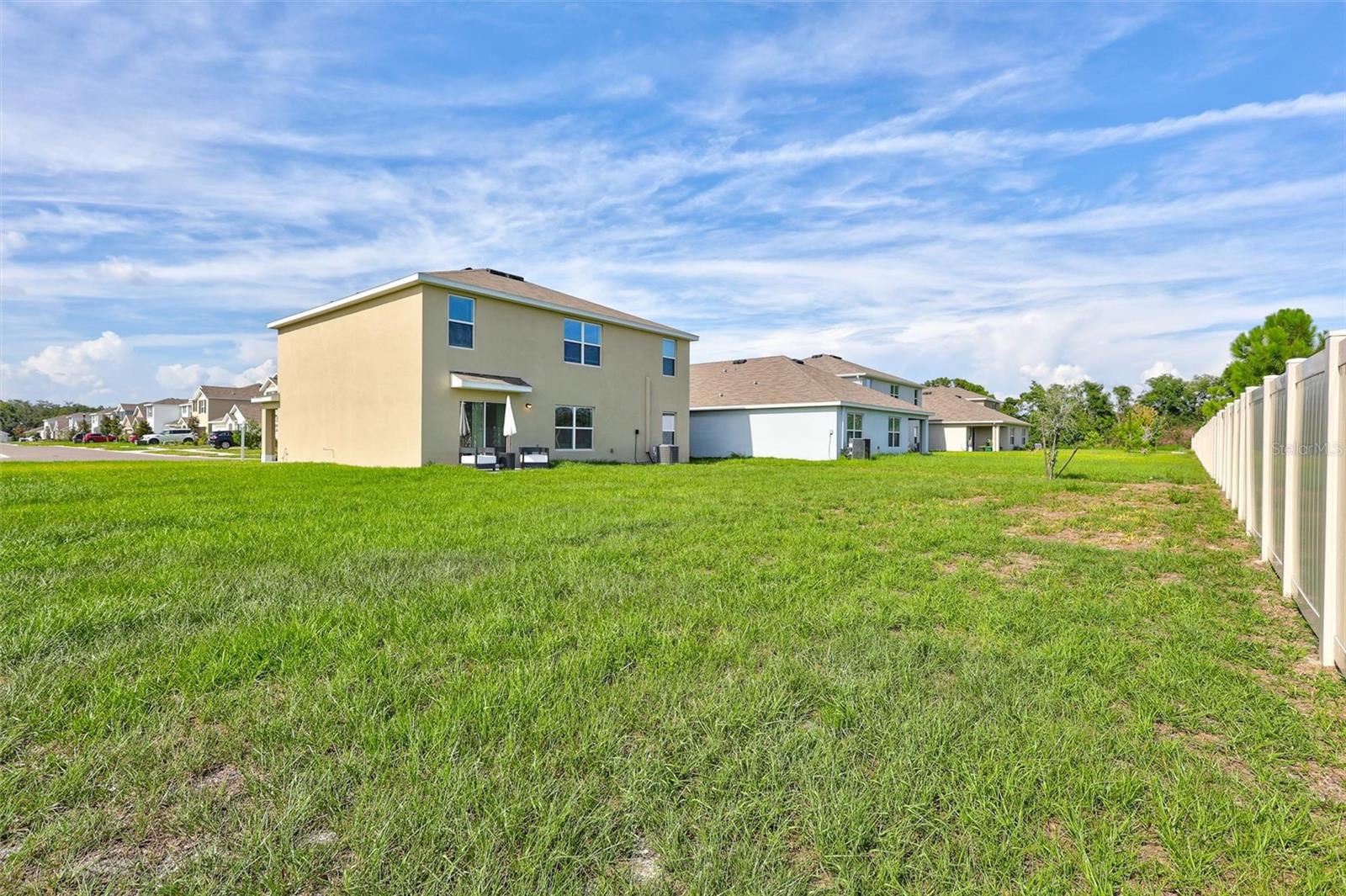 RIVER PARK - Residential