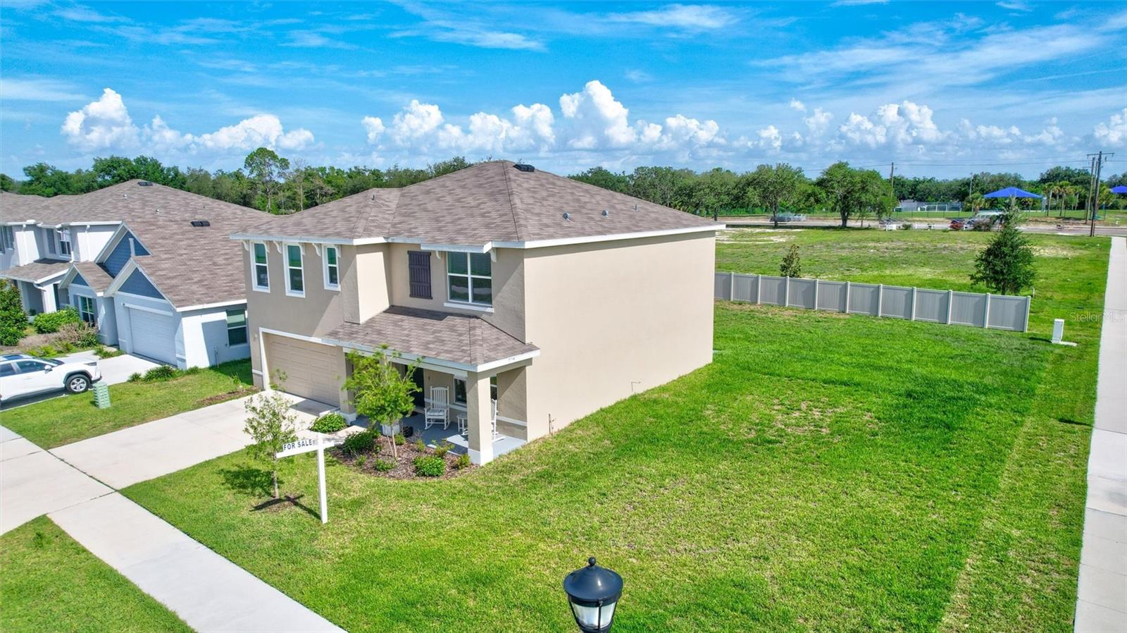 RIVER PARK - Residential