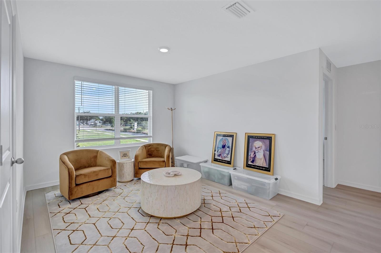 RIVER PARK - Residential