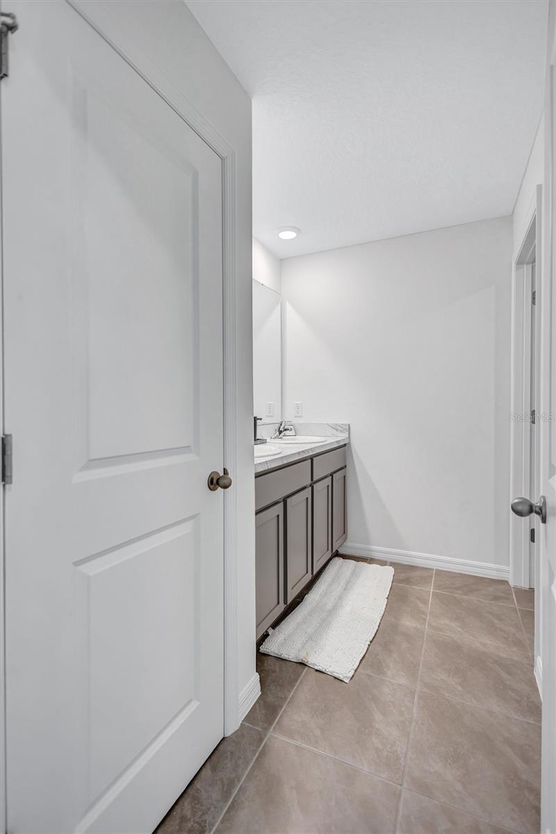 RIVER PARK - Residential