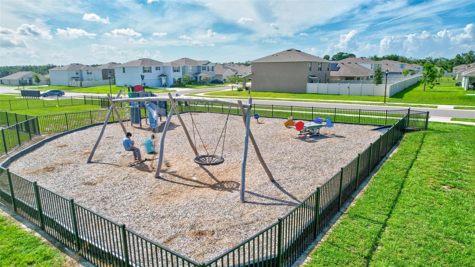 RIVER PARK - Residential