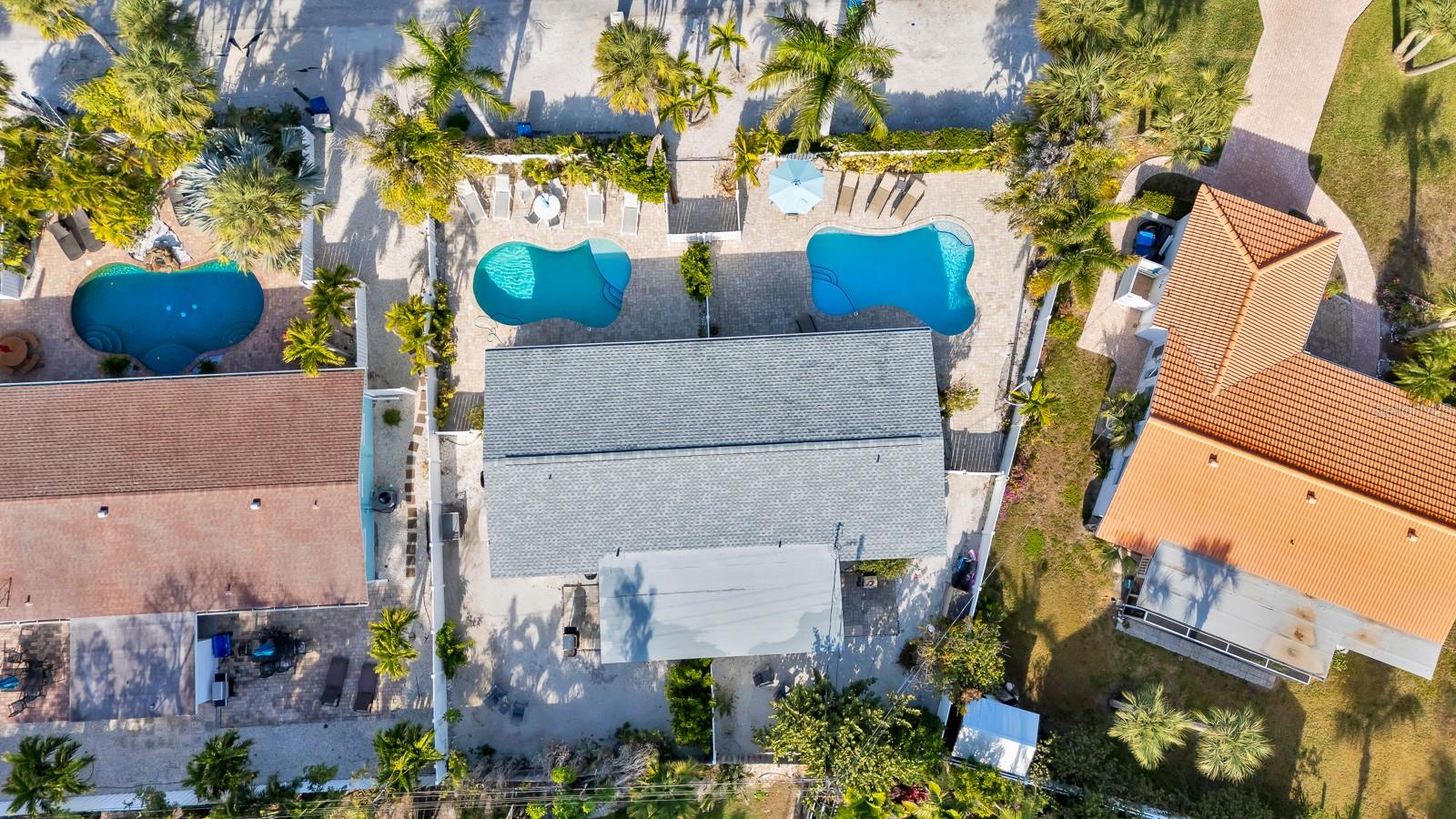 BLUE WAVE VILLA - Residential