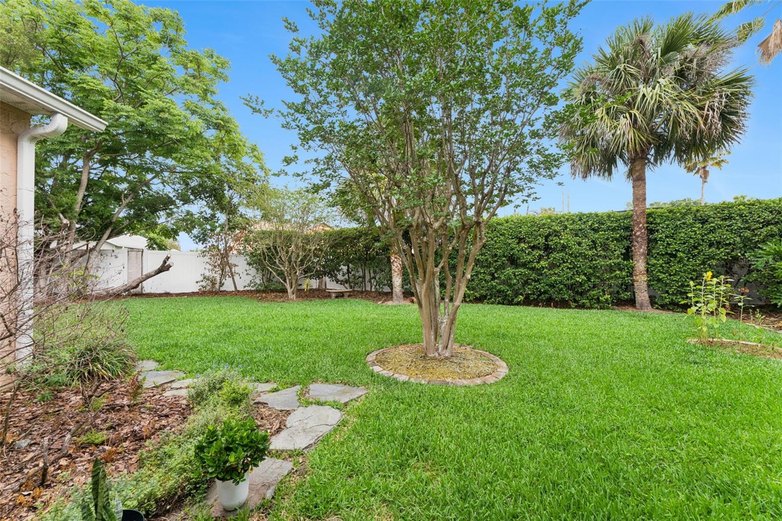UNIVERSITY ESTATES - Residential