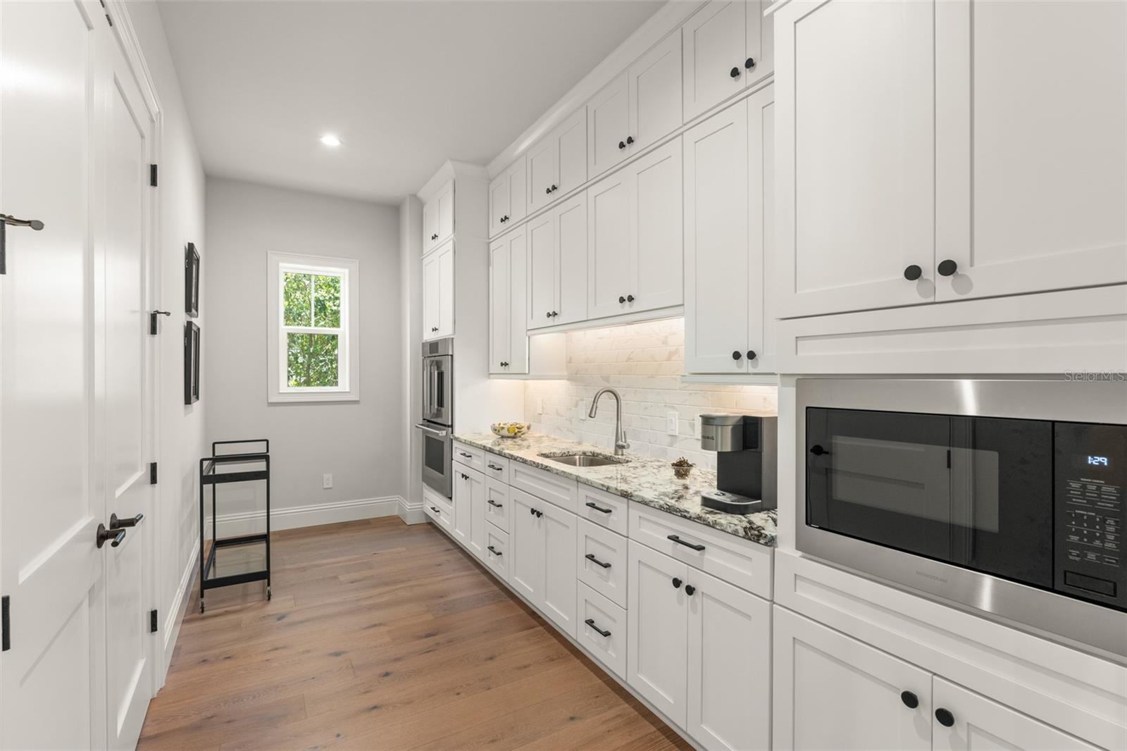 OAKLAND HILLS - Residential
