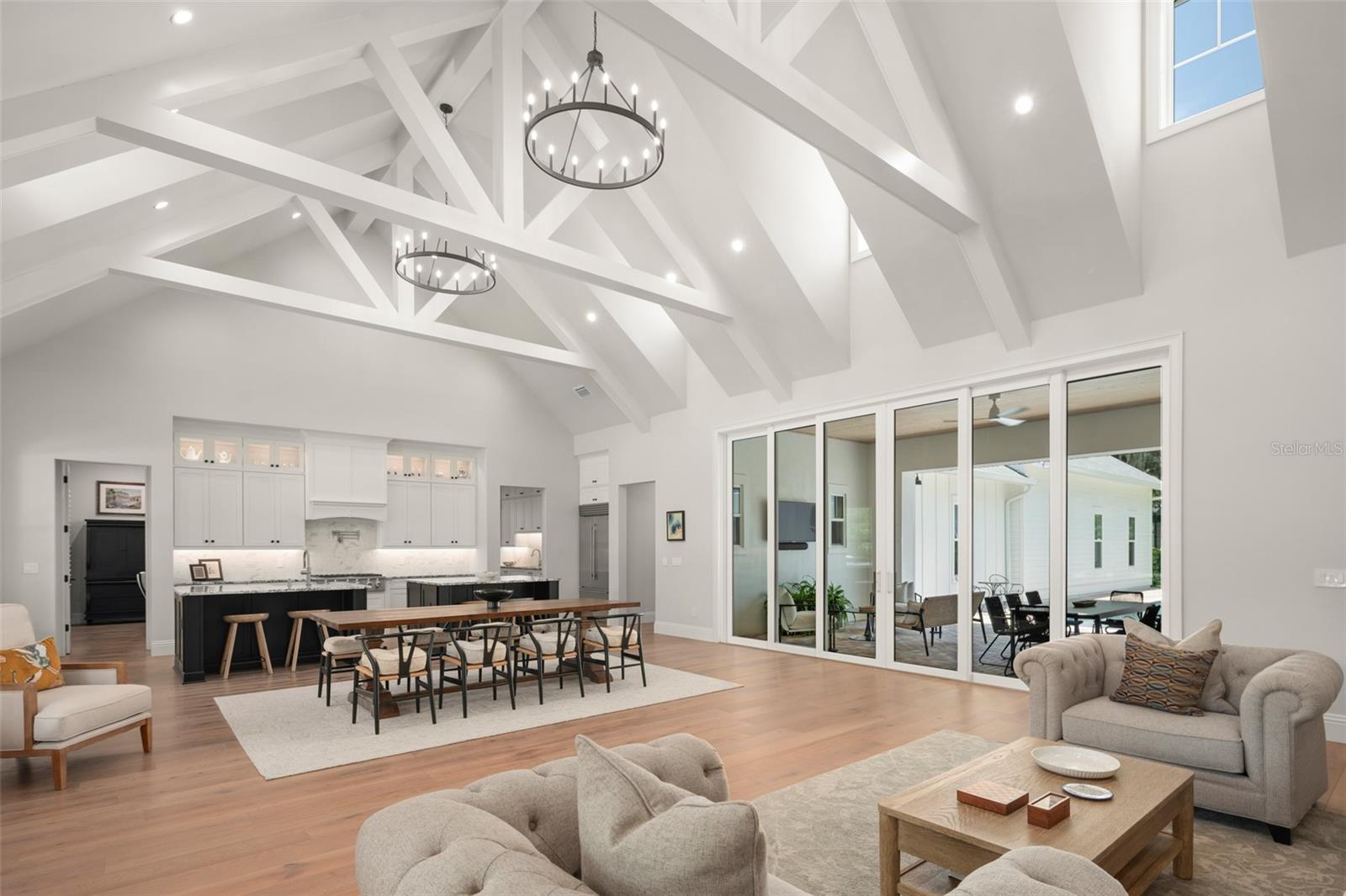 OAKLAND HILLS - Residential