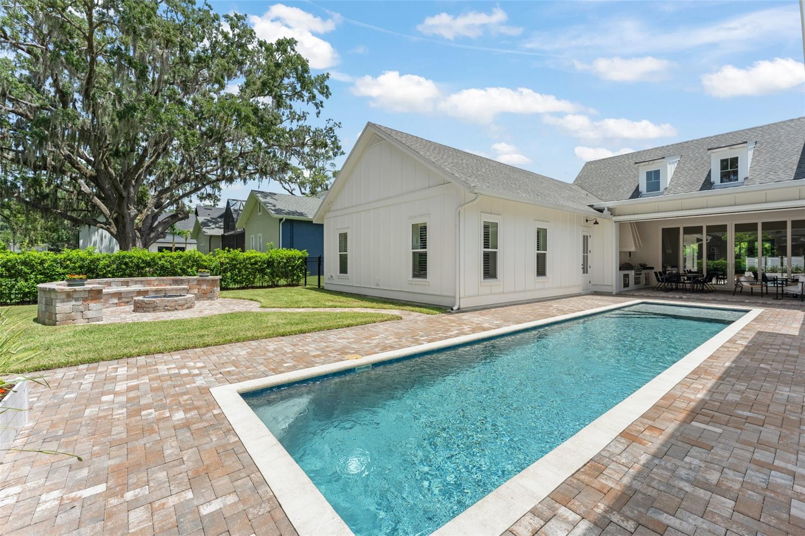 OAKLAND HILLS - Residential