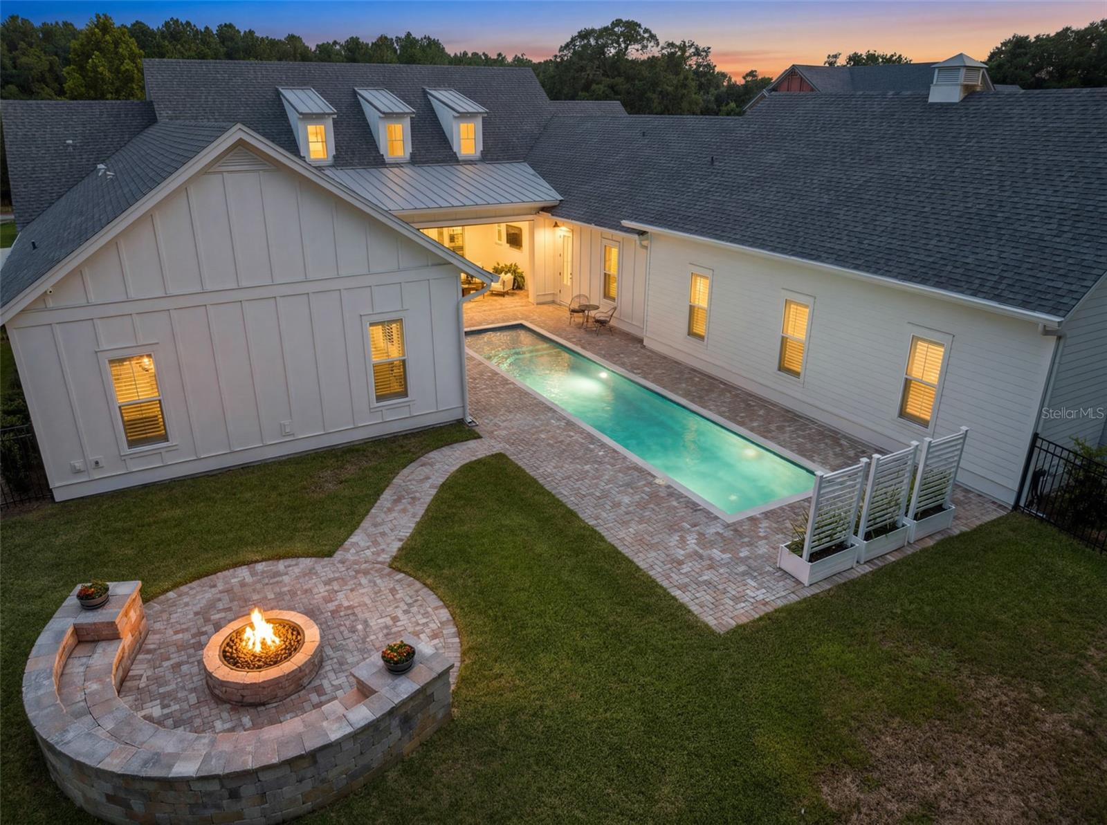 OAKLAND HILLS - Residential