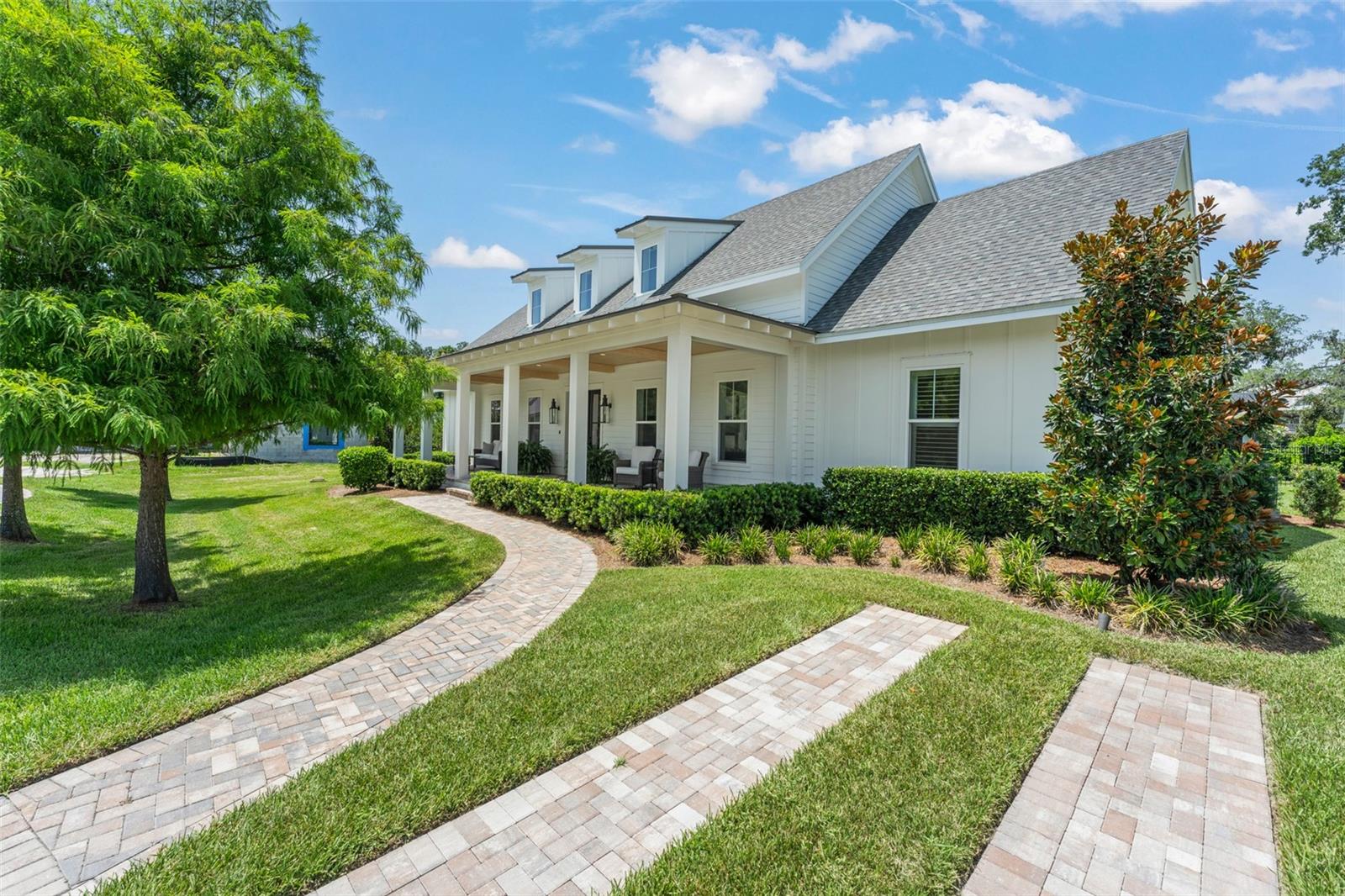 OAKLAND HILLS - Residential