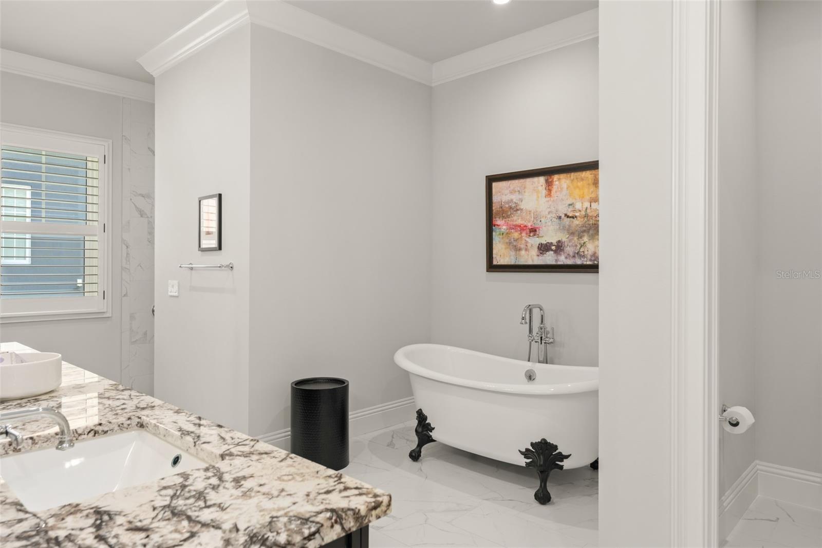 OAKLAND HILLS - Residential