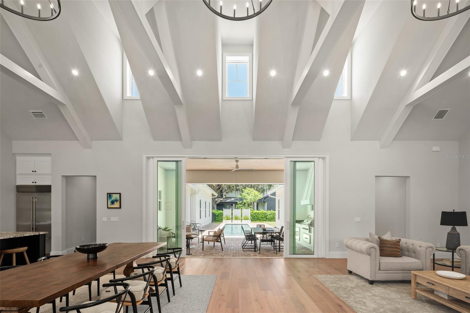 OAKLAND HILLS - Residential