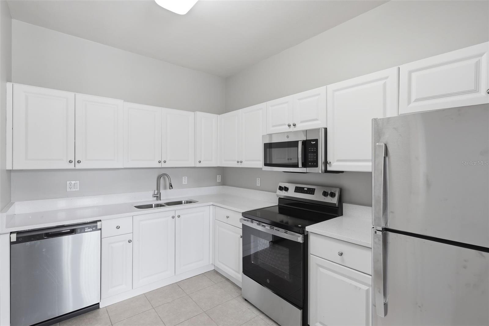 VENETIAN BAY PH 1B UNIT 01 - Residential