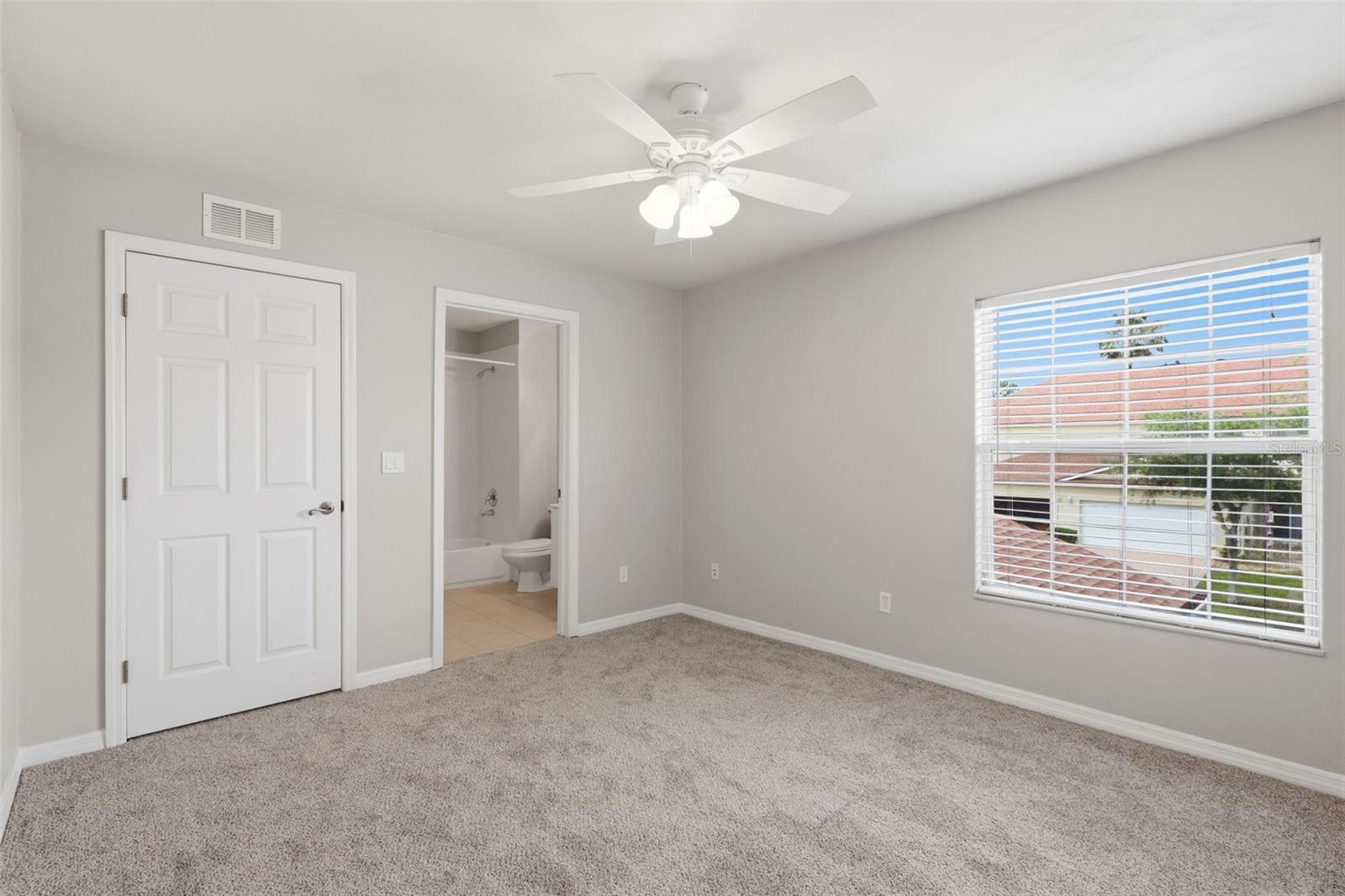 VENETIAN BAY PH 1B UNIT 01 - Residential