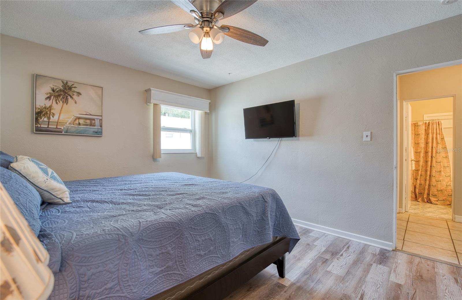 BAY PINES ESTATES - Residential Lease