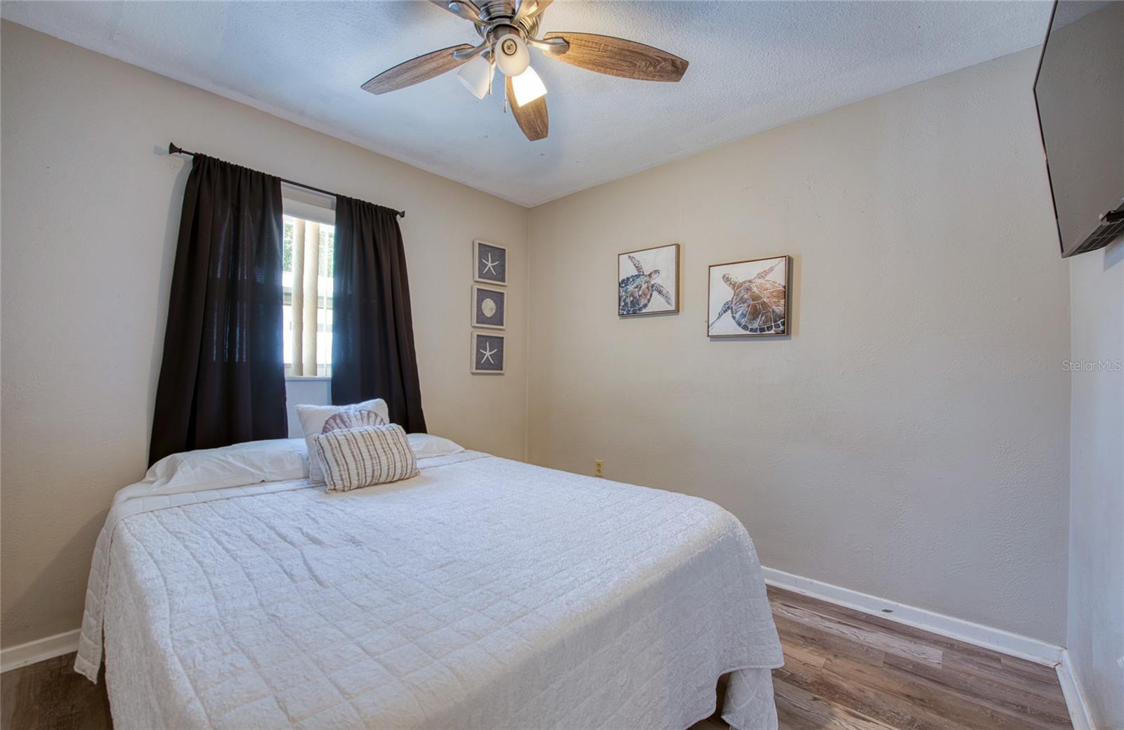 BAY PINES ESTATES - Residential Lease