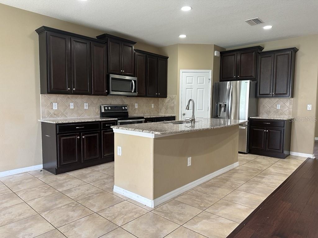 STONEBRIER PH 4C - Residential Lease