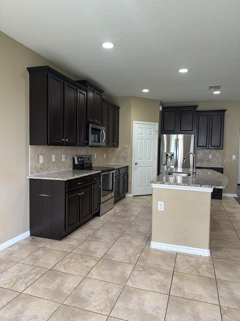 STONEBRIER PH 4C - Residential Lease