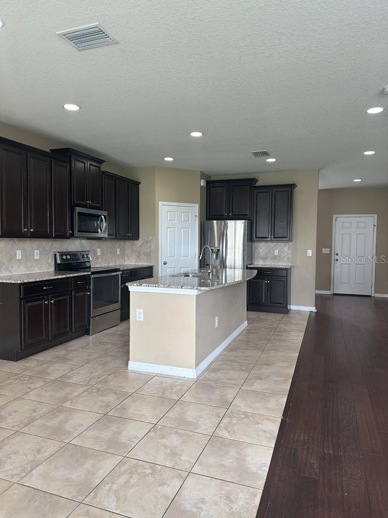 STONEBRIER PH 4C - Residential Lease